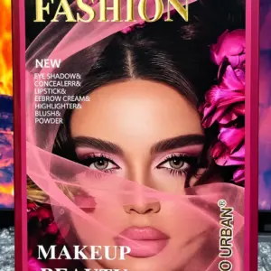 Fashion Beauty Makeup Book